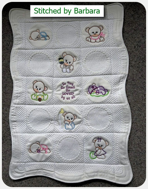 Tiny Teddies and scallop edge Quilt by Barbara